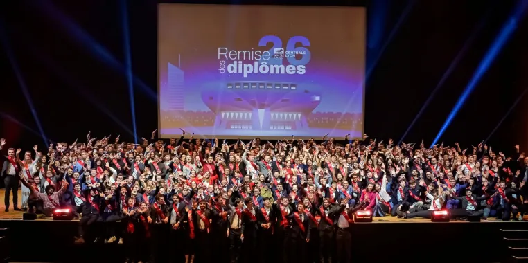 remise des diplômes ingénieurs de la promo 2025 Centrale Lyon
