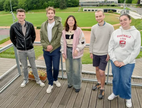 premiers élèves bénéficiant de la bourse de vie Centrale Lyon