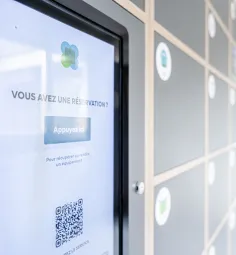 Equipment rental lockers