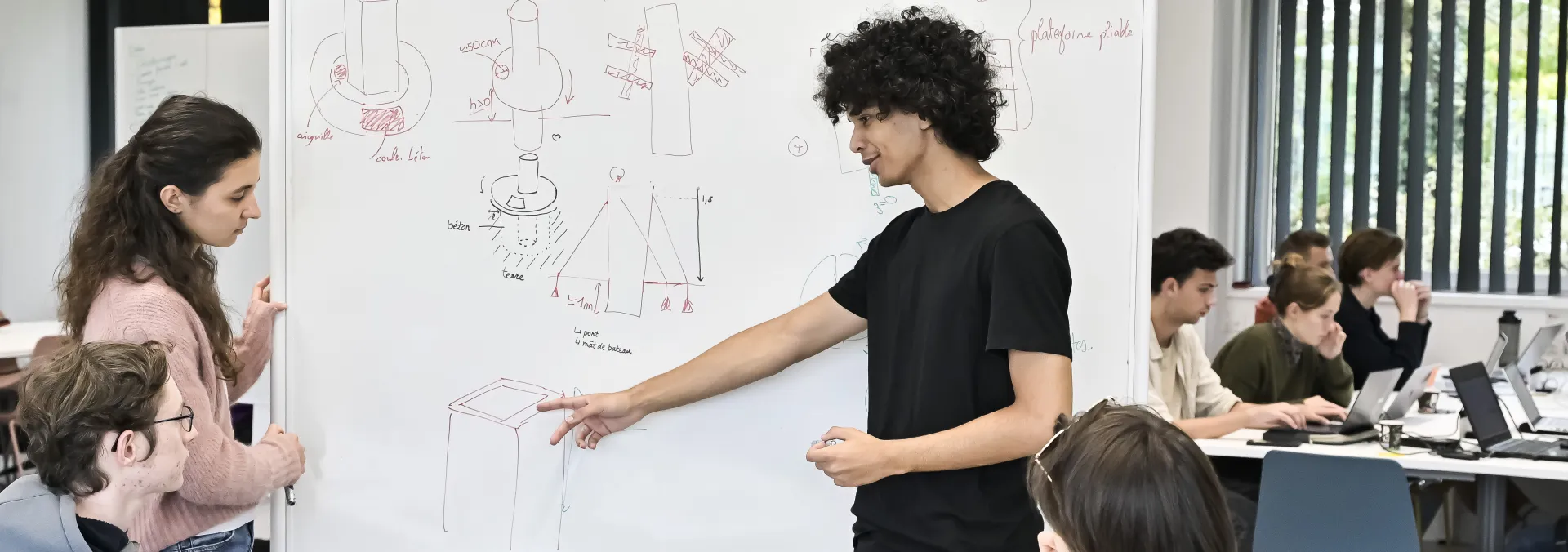 students in master at centrale lyon