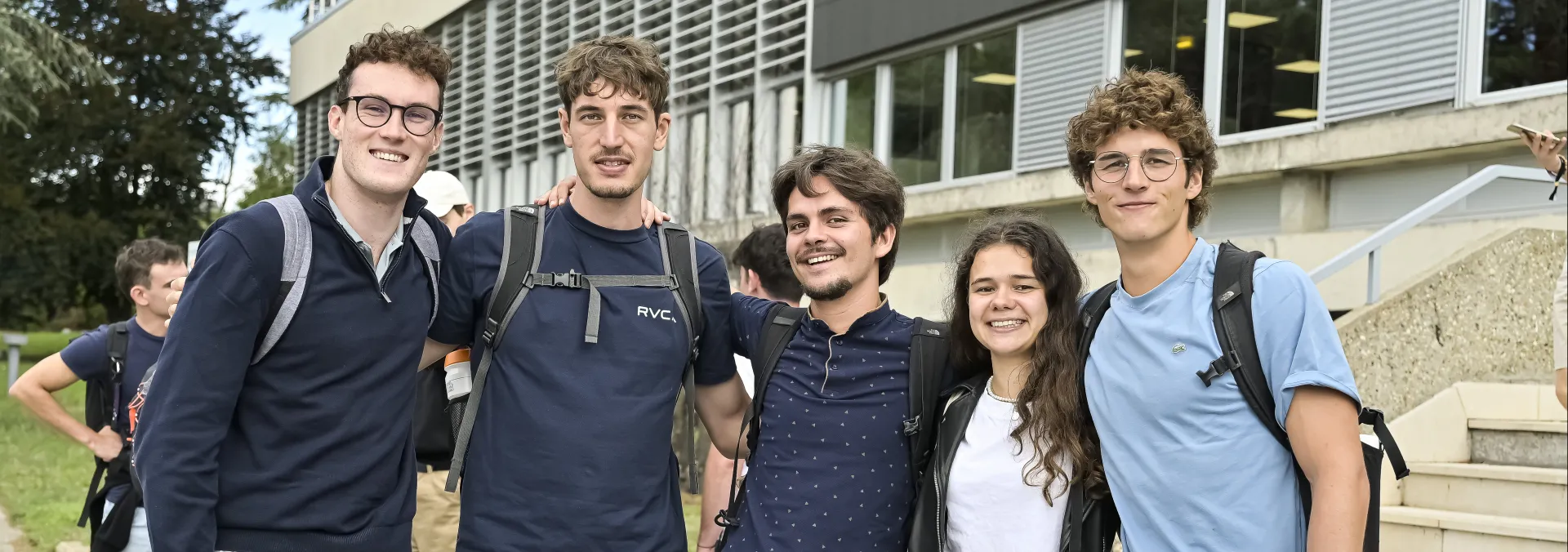élèves en révision sur le camus Centrale Lyon